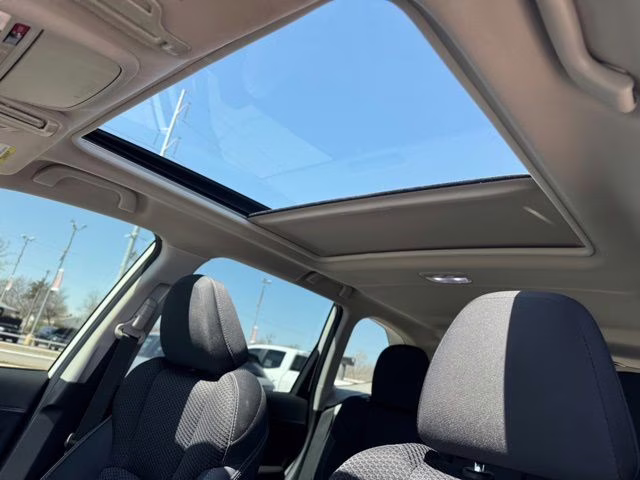 2023 Crystal White Pearl Subaru Forester Premium AWD SUV