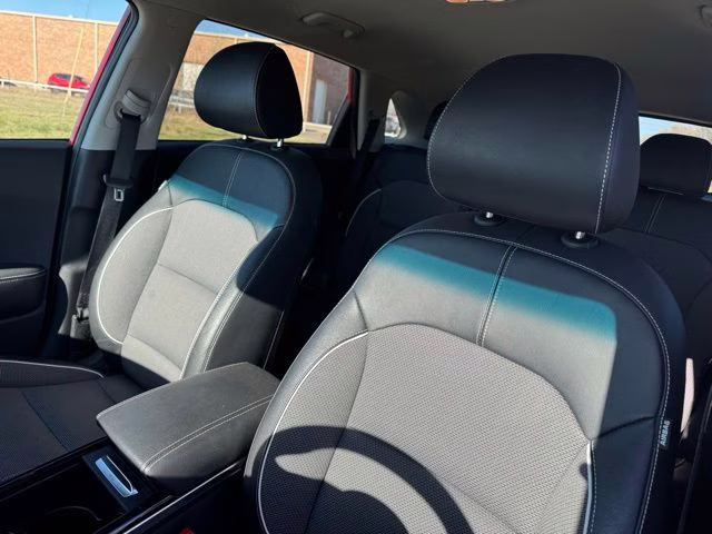 2022 Runway Red Kia Niro EV EX FWD SUV