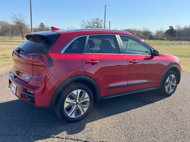 2022 Runway Red Kia Niro EV EX FWD SUV