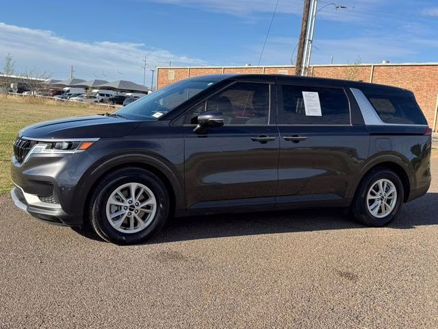 2024 Panthera Metal Kia Carnival LX FWD Van