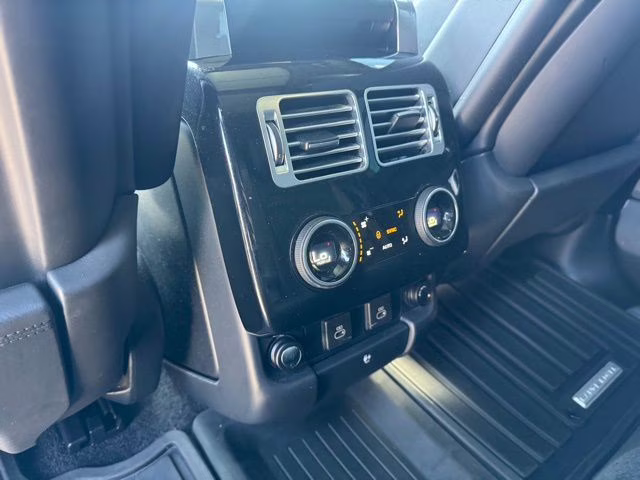 2022 Fuji White Land Rover Range Rover Westminster 4X4 SUV