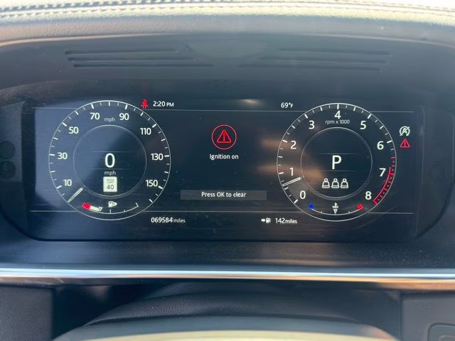 2022 Fuji White Land Rover Range Rover Westminster 4X4 SUV