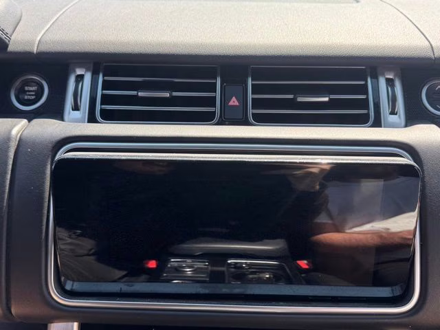2022 Fuji White Land Rover Range Rover Westminster 4X4 SUV