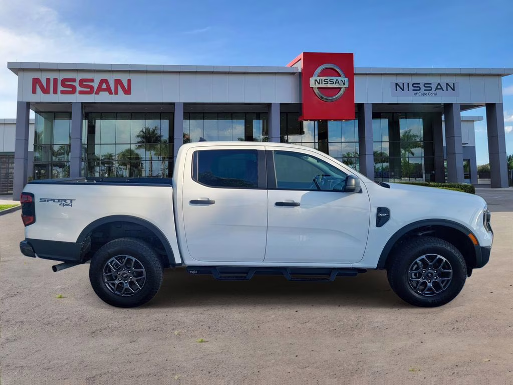 2025 Oxford White Ford Ranger XLT 4X4 Truck