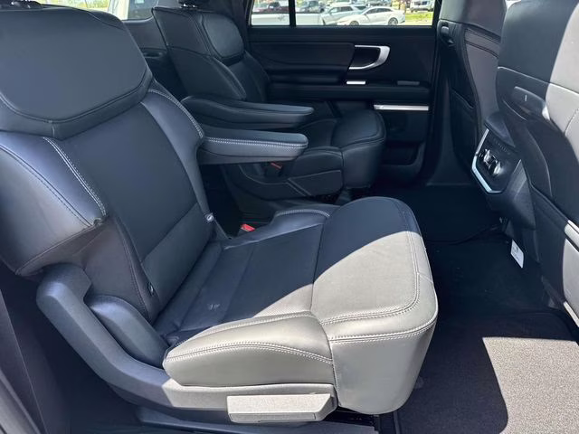 2026 White Ford Expedition Max Platinum 4X4 SUV