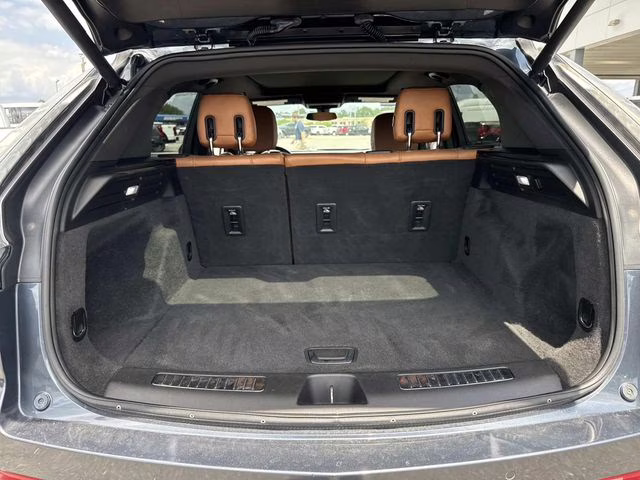 2019 Shadow Cadillac XT4 Sport FWD SUV