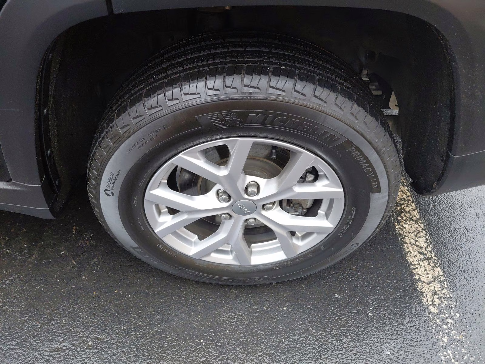 2021 Diamond Black Crystal Pearlcoat Jeep Grand Cherokee L Limited 4X4 SUV