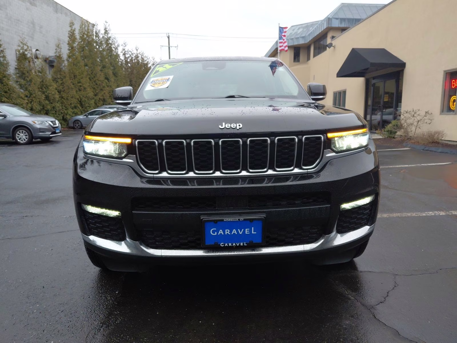 2021 Diamond Black Crystal Pearlcoat Jeep Grand Cherokee L Limited 4X4 SUV