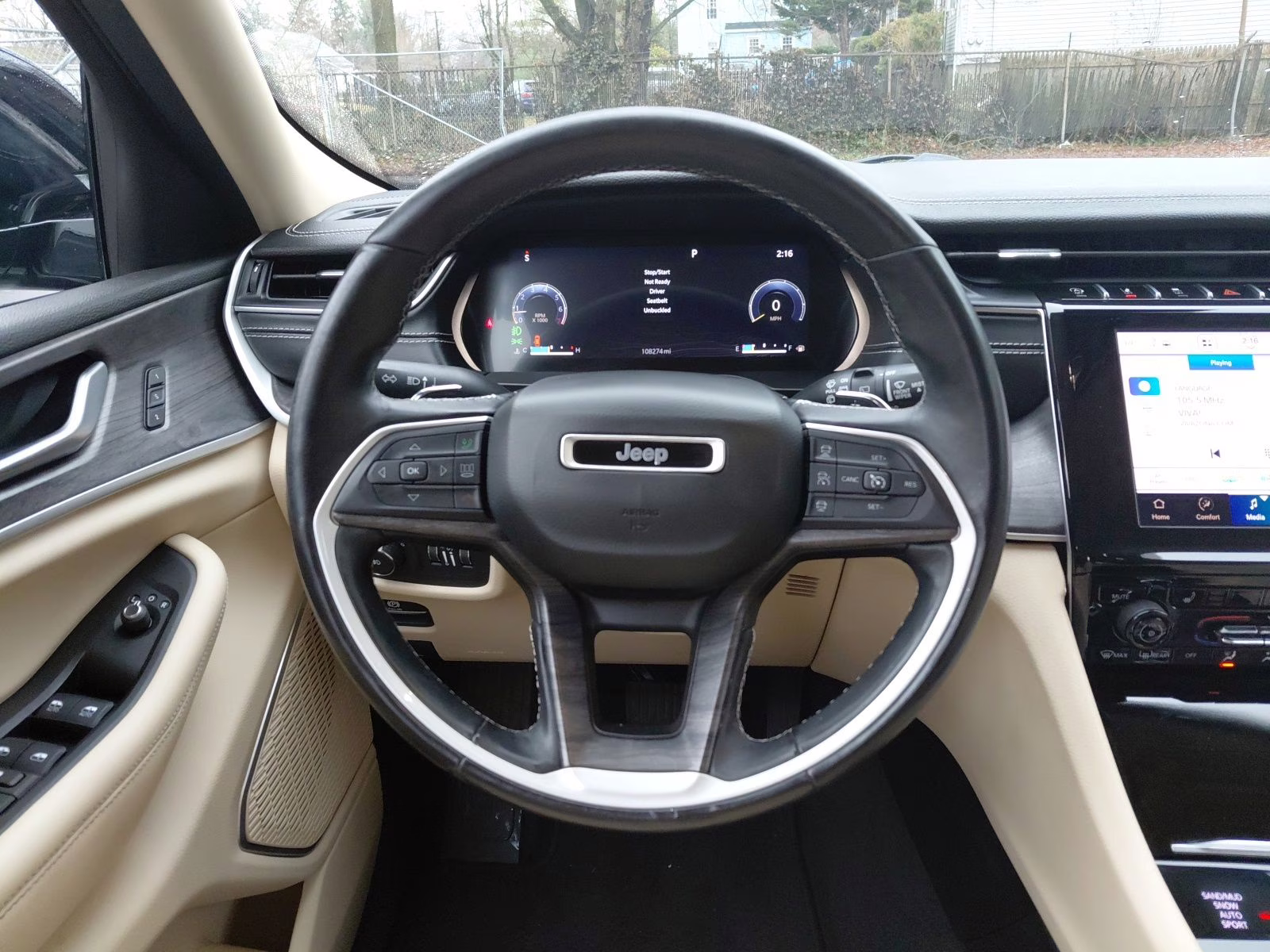 2021 Diamond Black Crystal Pearlcoat Jeep Grand Cherokee L Limited 4X4 SUV