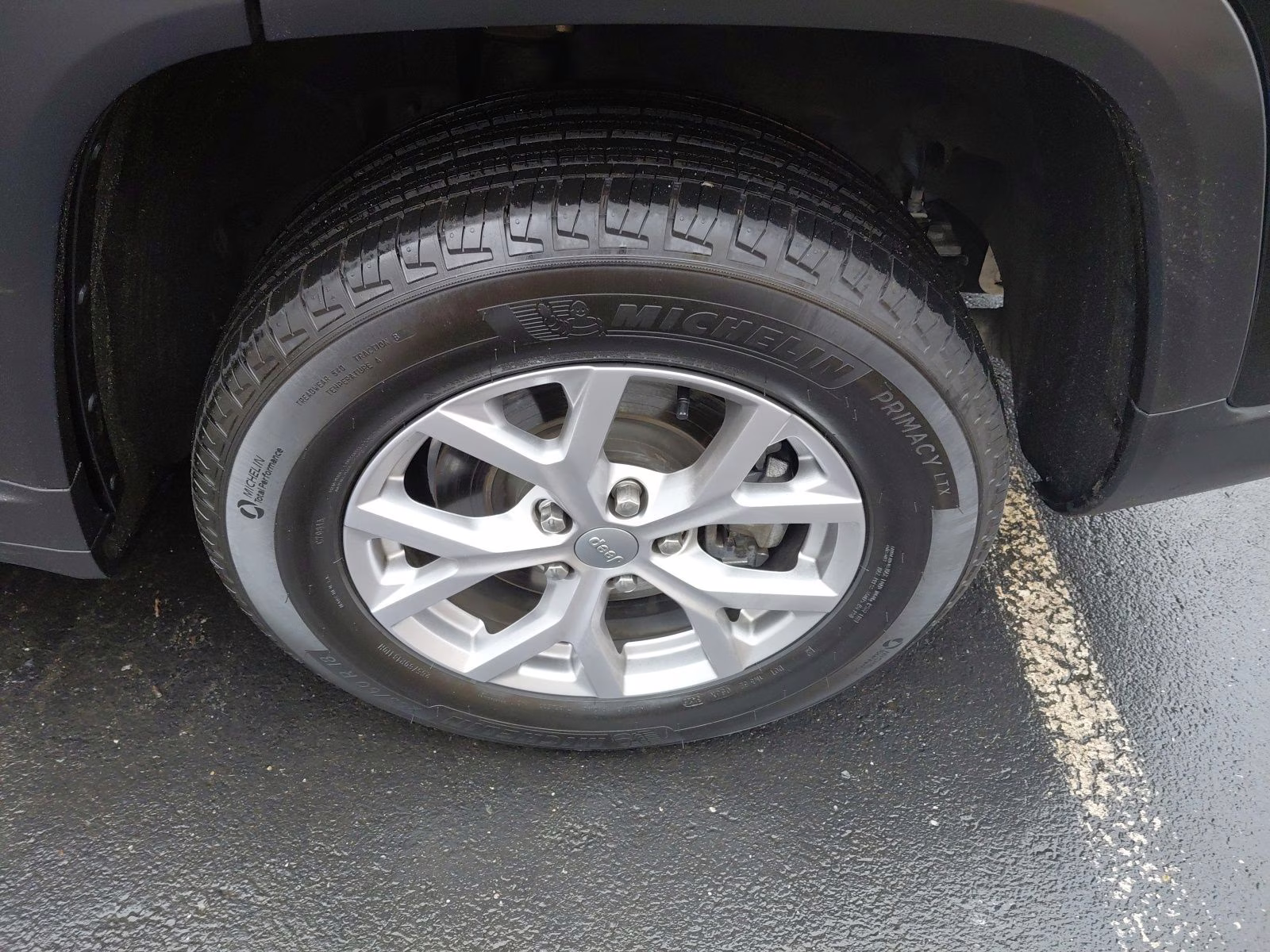 2021 Diamond Black Crystal Pearlcoat Jeep Grand Cherokee L Limited 4X4 SUV