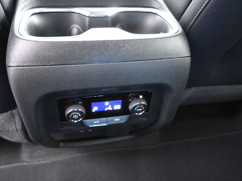 2026 Summit White Chevrolet Traverse LT FWD SUV