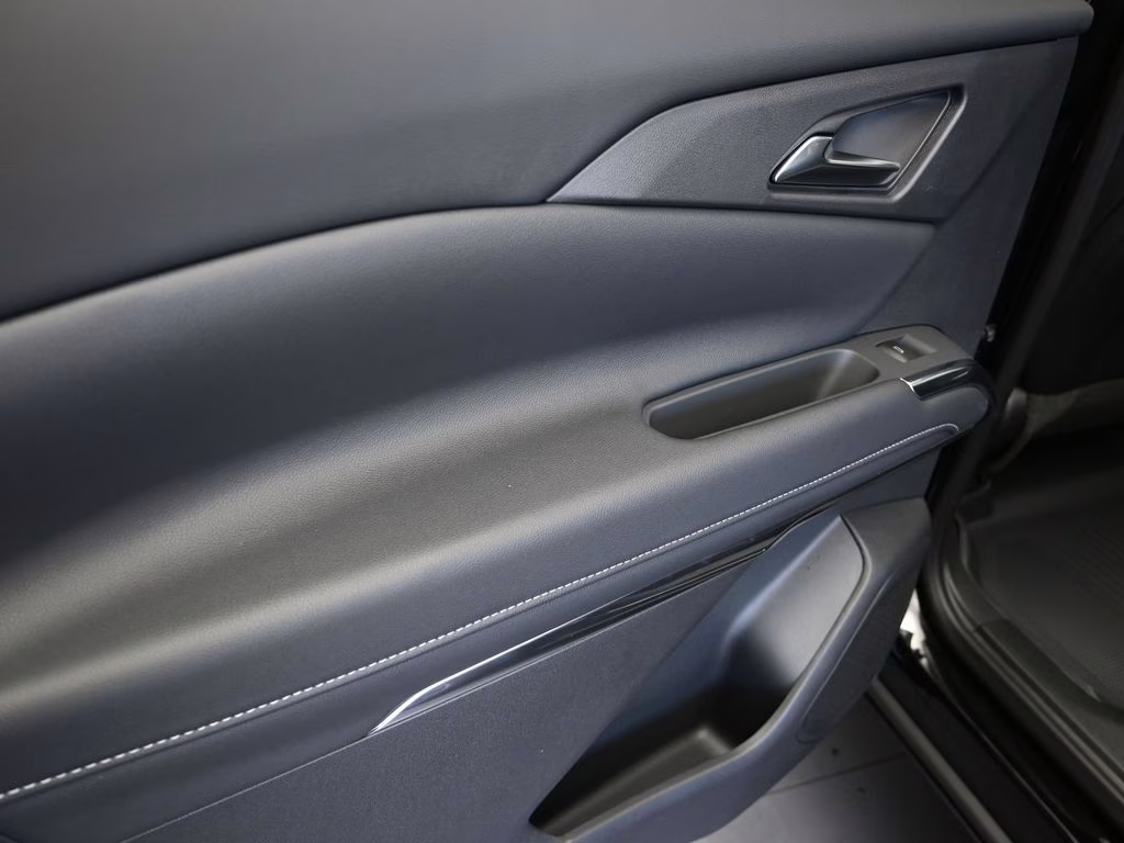 2026 Black Chevrolet Traverse LT FWD SUV