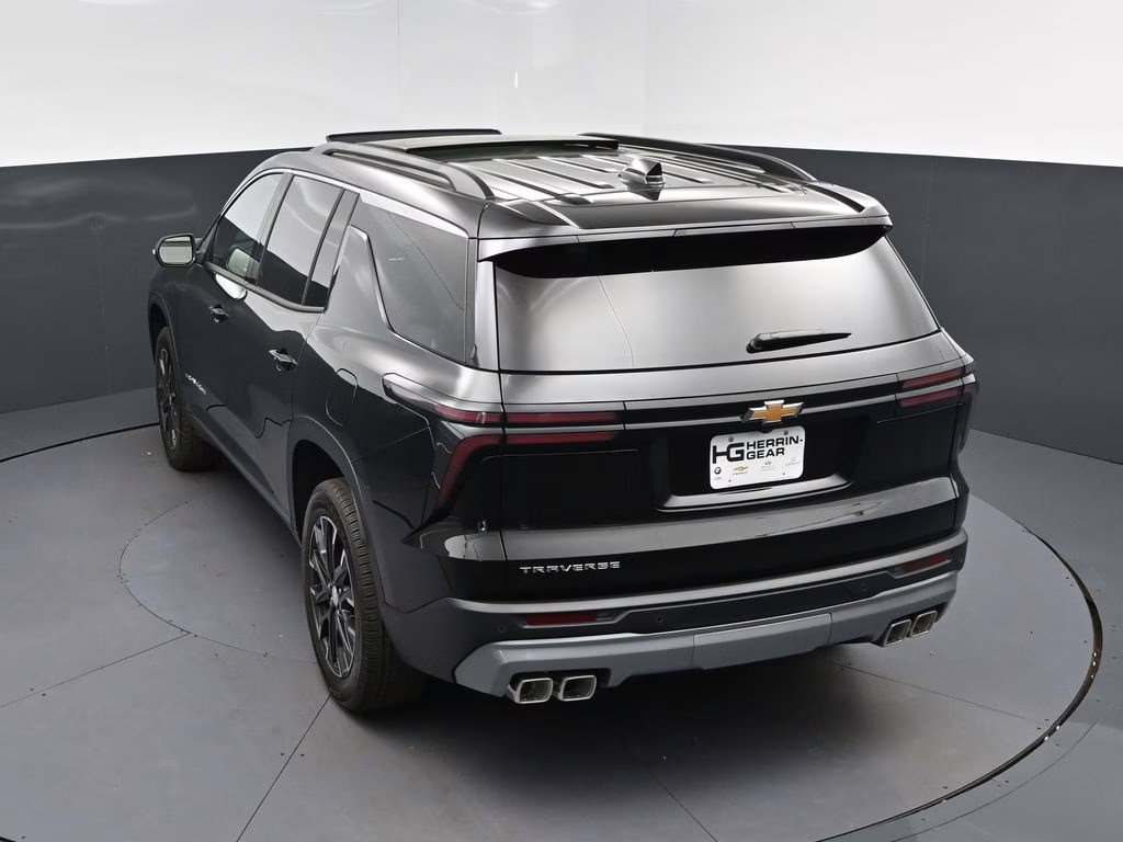 2026 Black Chevrolet Traverse LT FWD SUV