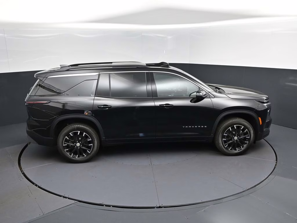2026 Black Chevrolet Traverse LT FWD SUV