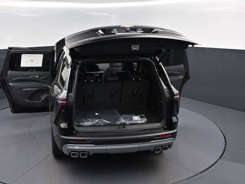2026 Black Chevrolet Traverse LT FWD SUV