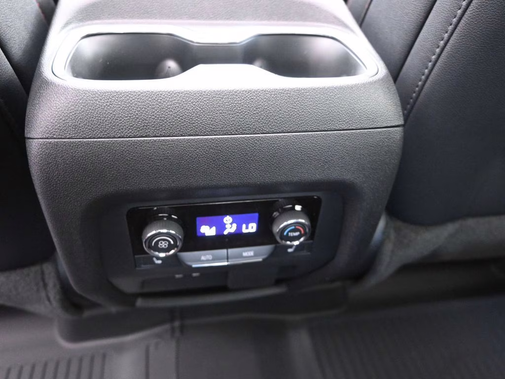 2026 Polar White Chevrolet Traverse RS FWD SUV