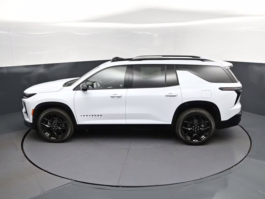 2026 Polar White Chevrolet Traverse RS FWD SUV
