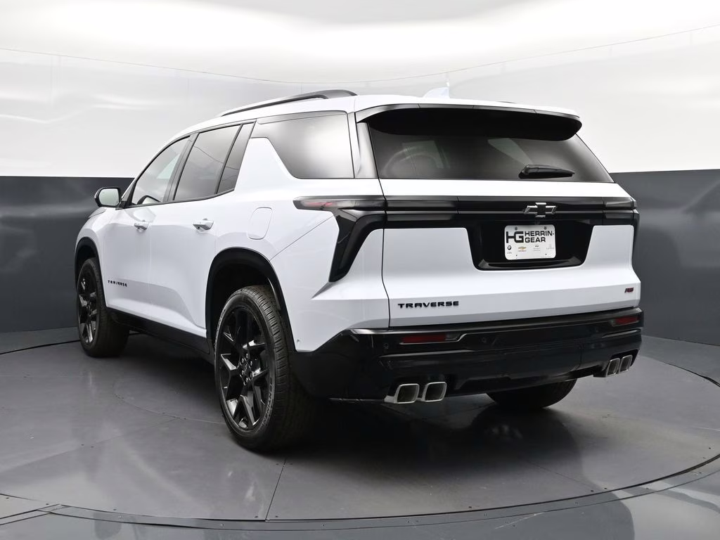 2026 Polar White Chevrolet Traverse RS FWD SUV