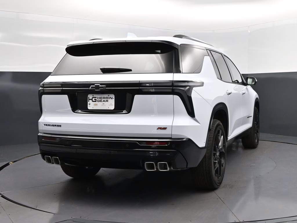 2026 Polar White Chevrolet Traverse RS FWD SUV
