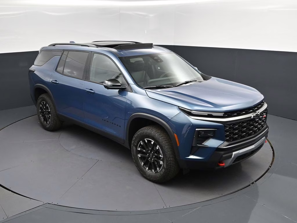 2026 Lakeshore Blue Chevrolet Traverse Z71 AWD SUV