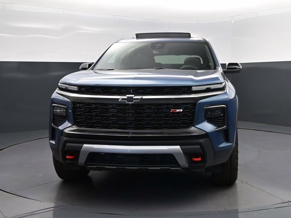 2026 Lakeshore Blue Chevrolet Traverse Z71 AWD SUV