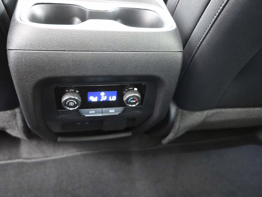 2026 Lakeshore Blue Chevrolet Traverse Z71 AWD SUV