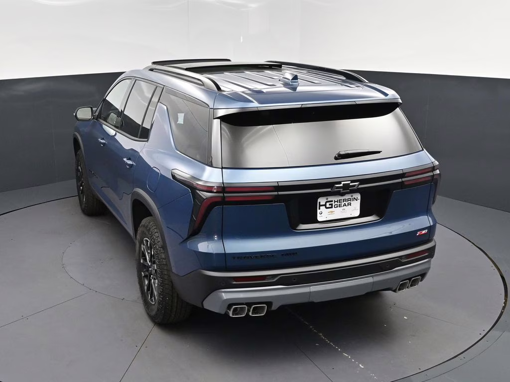 2026 Lakeshore Blue Chevrolet Traverse Z71 AWD SUV