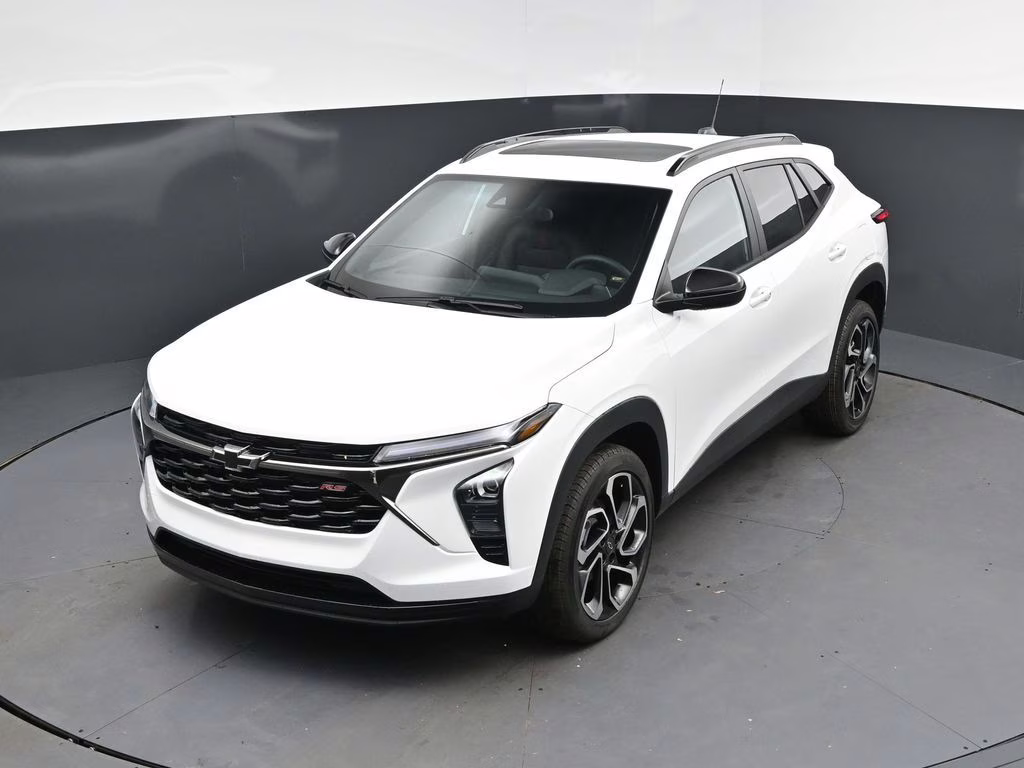 2026 Summit White Chevrolet Trax 2RS FWD SUV