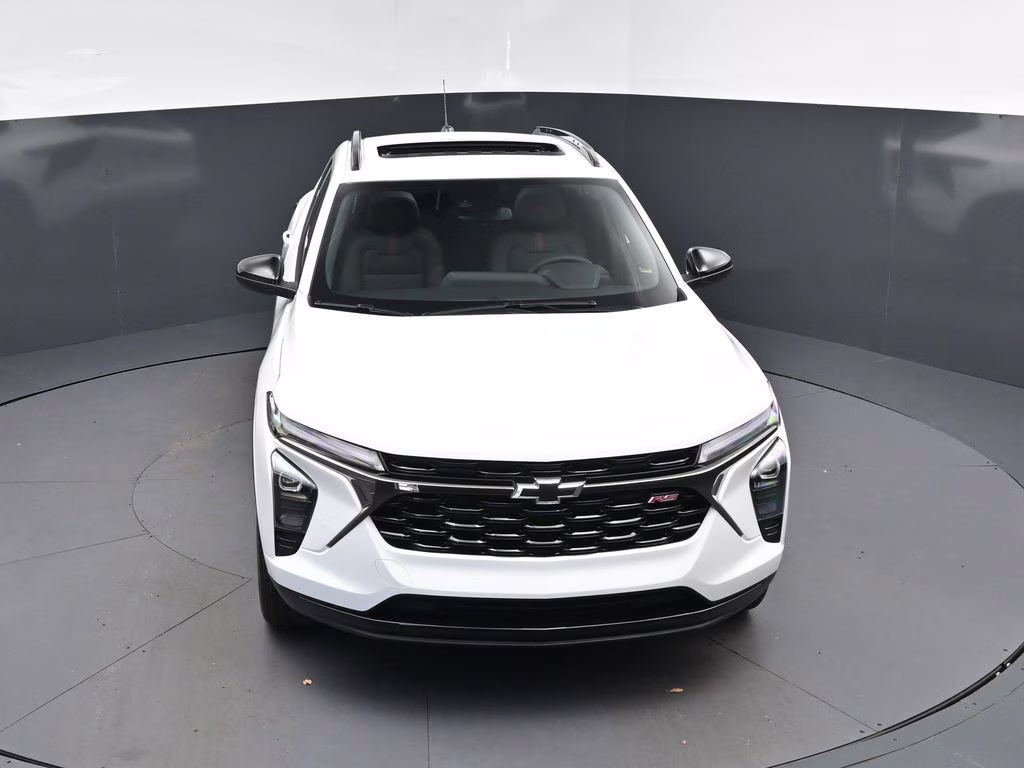 2026 Summit White Chevrolet Trax 2RS FWD SUV