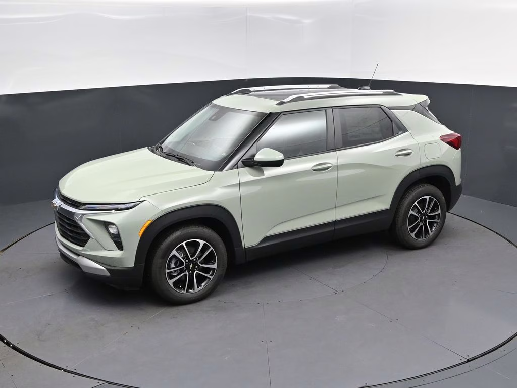 2026 Green Chevrolet Trailblazer LT FWD SUV