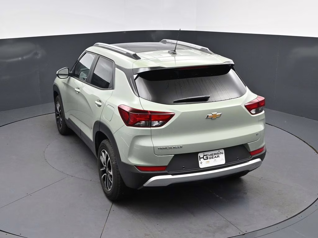 2026 Green Chevrolet Trailblazer LT FWD SUV