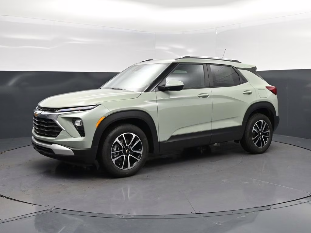 2026 Green Chevrolet Trailblazer LT FWD SUV