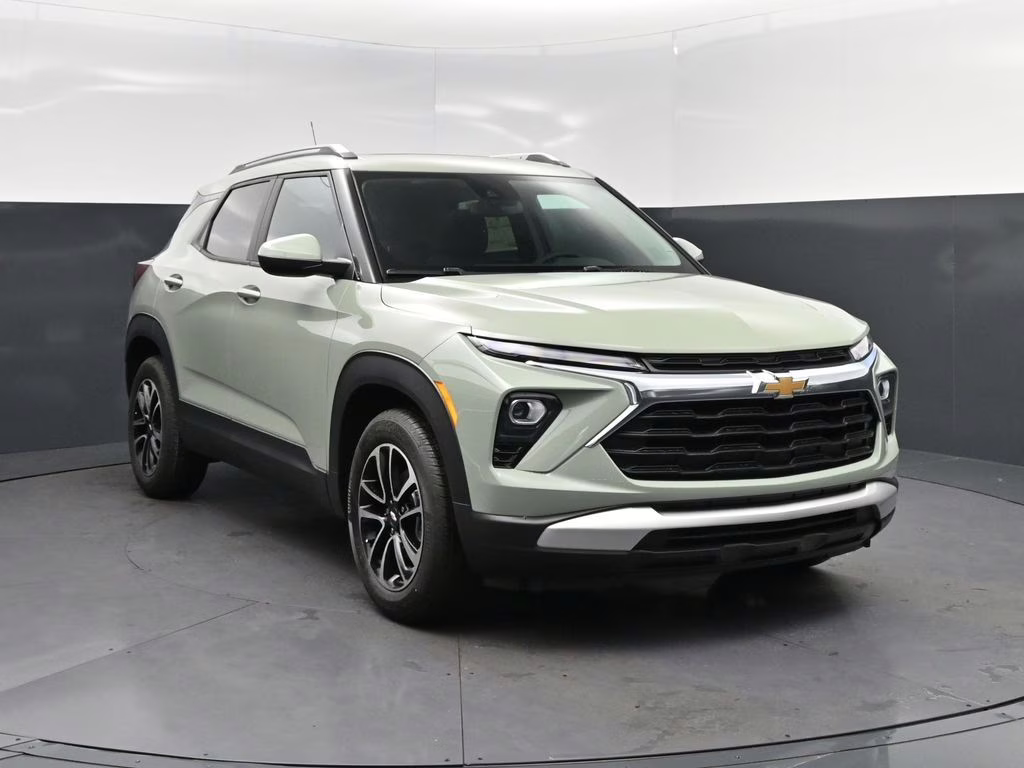 2026 Green Chevrolet Trailblazer LT FWD SUV