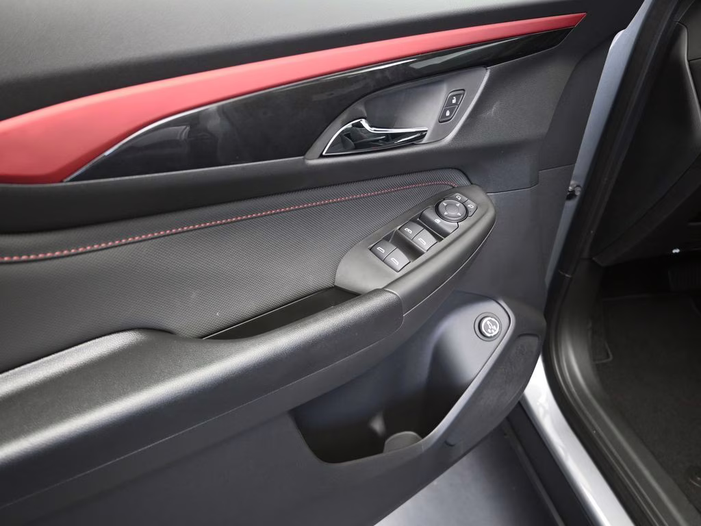 2026 Sterling Chevrolet Trailblazer RS FWD SUV