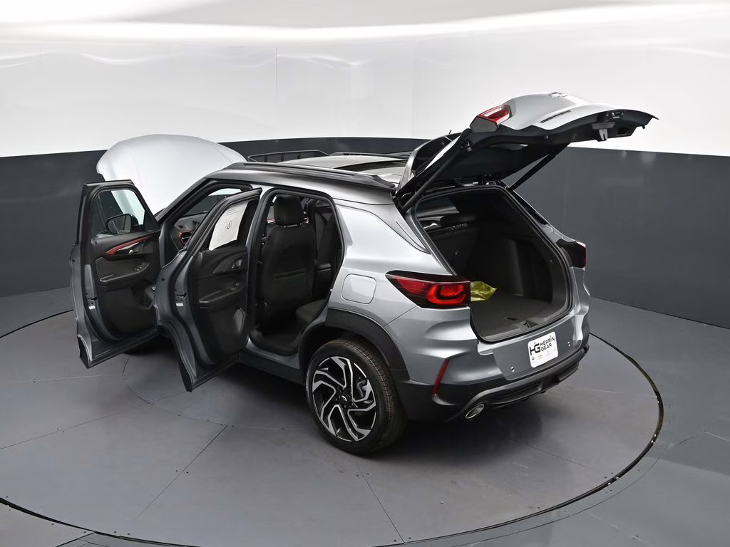 2026 Sterling Chevrolet Trailblazer RS FWD SUV