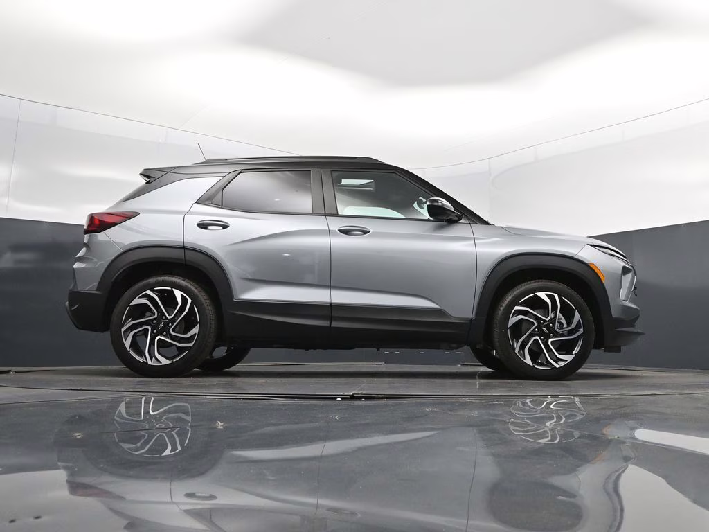 2026 Sterling Chevrolet Trailblazer RS FWD SUV