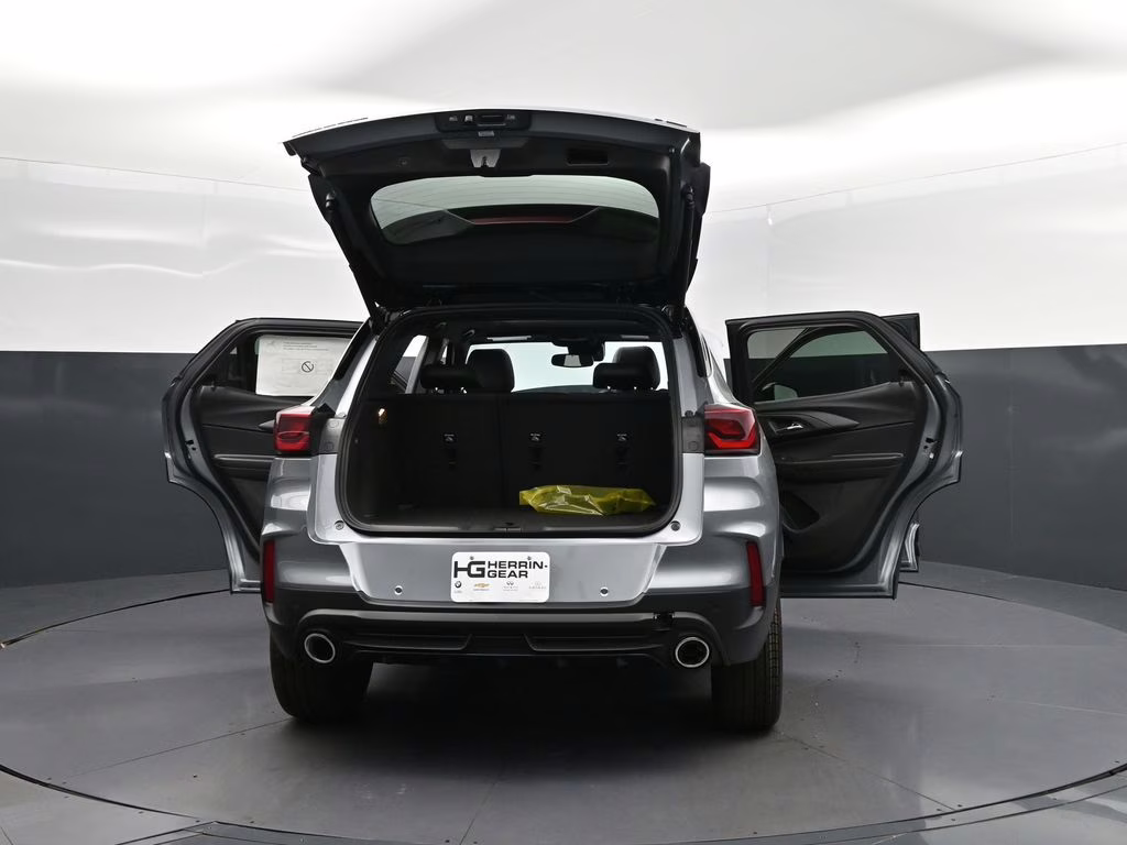 2026 Sterling Chevrolet Trailblazer RS FWD SUV