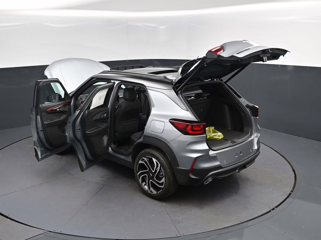 2026 Sterling Chevrolet Trailblazer RS FWD SUV