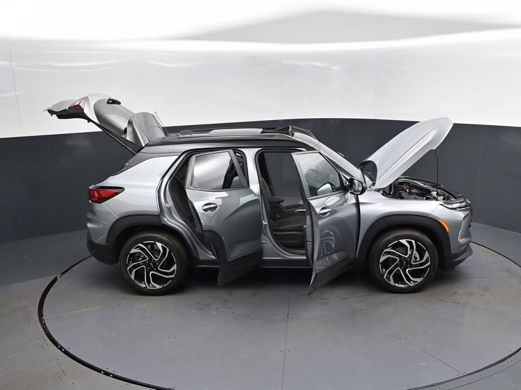 2026 Sterling Chevrolet Trailblazer RS FWD SUV