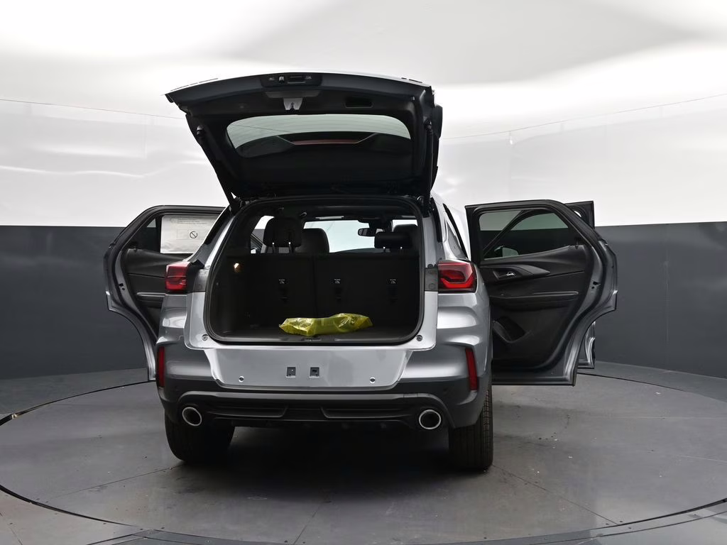2026 Sterling Chevrolet Trailblazer RS FWD SUV