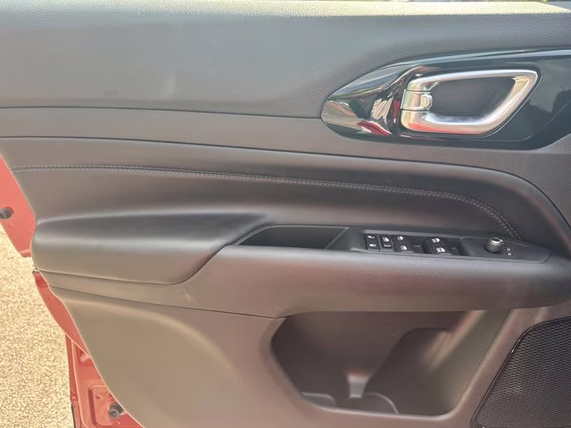 2026 Red Hot Pearlcoat Jeep Compass Latitude Altitude 4X4 SUV