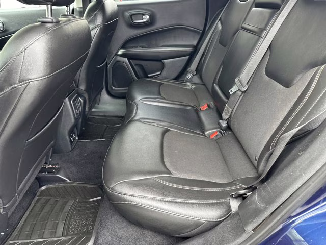 2018 Blue Jeep Compass Latitude FWD SUV