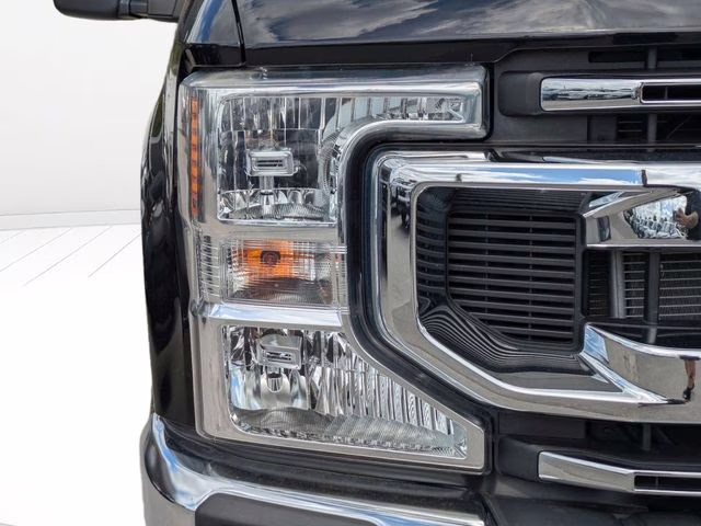 2021 Black Metallic Ford Super Duty F-250 SRW XLT 4X4 Truck