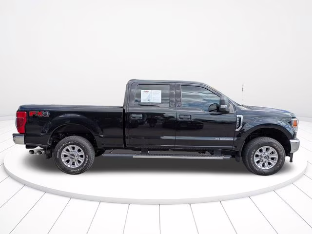2021 Black Metallic Ford Super Duty F-250 SRW XLT 4X4 Truck