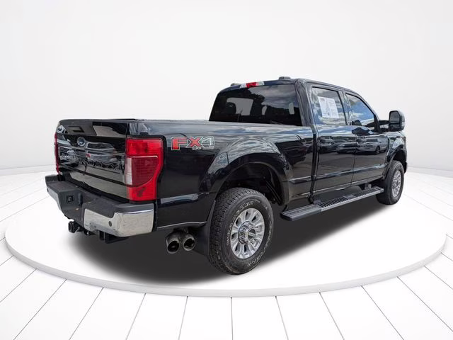 2021 Black Metallic Ford Super Duty F-250 SRW XLT 4X4 Truck