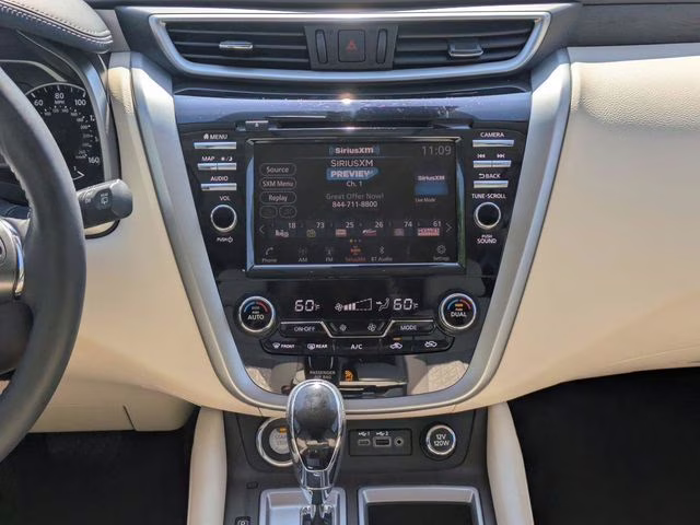 2020 Pearl White Tricoat Nissan Murano Platinum AWD SUV