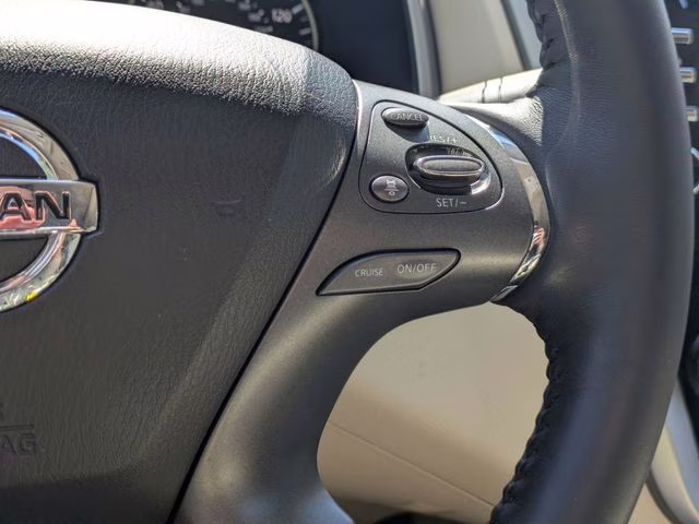 2020 Pearl White Tricoat Nissan Murano Platinum AWD SUV