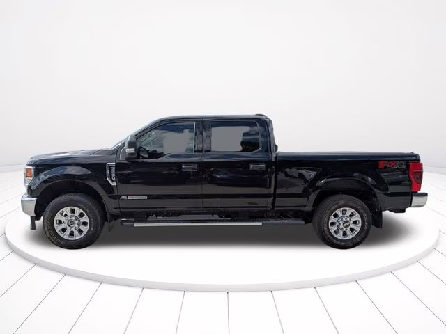 2021 Black Metallic Ford Super Duty F-250 SRW XLT 4X4 Truck