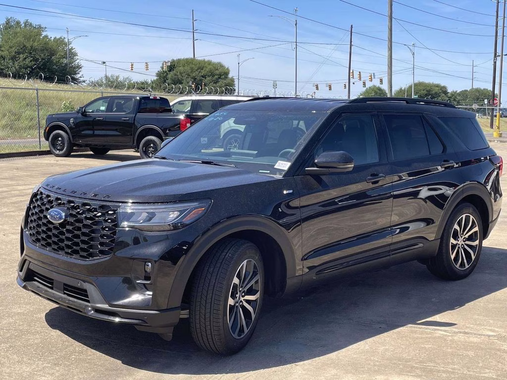 2026 Agate Black Metallic Ford Explorer ST-Line RWD SUV