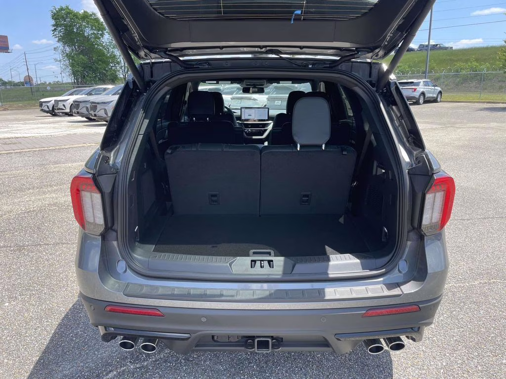 2026 Carbonized Gray Metallic Ford Explorer ST 4X4 SUV